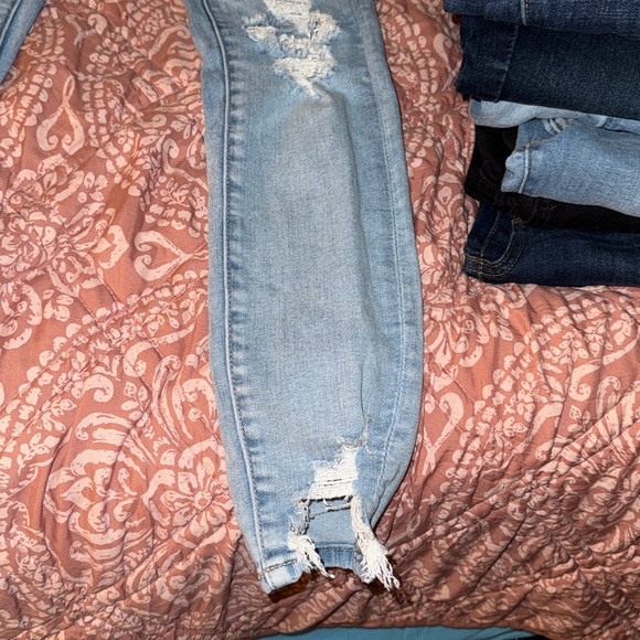 American Eagle Next Level Stretch Denim - Picture 3 of 7